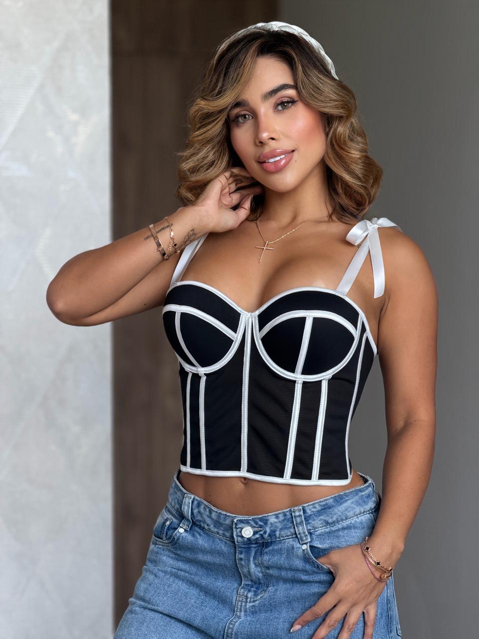 B25030 Corset  copas
