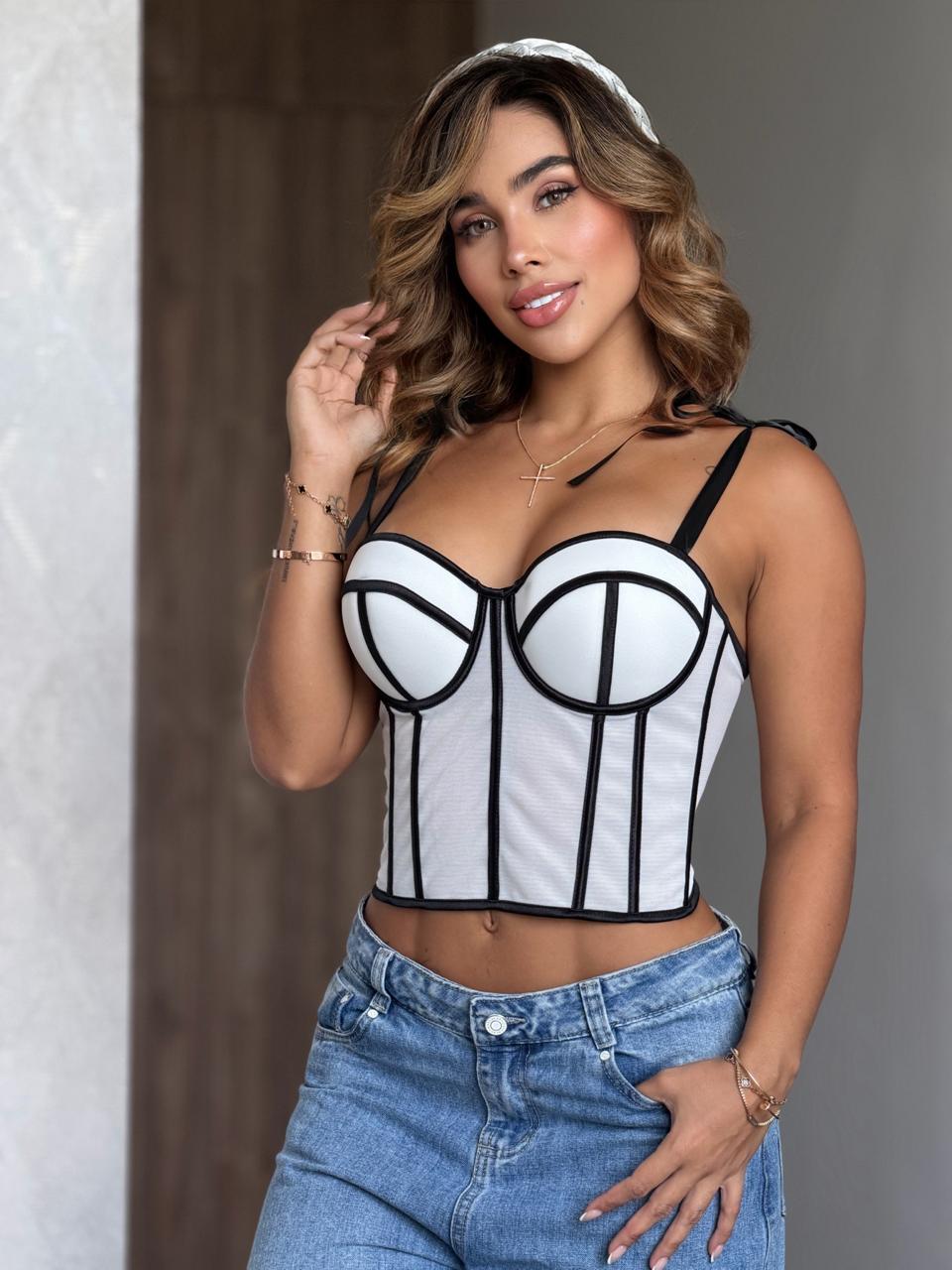 B25030 Corset  copas